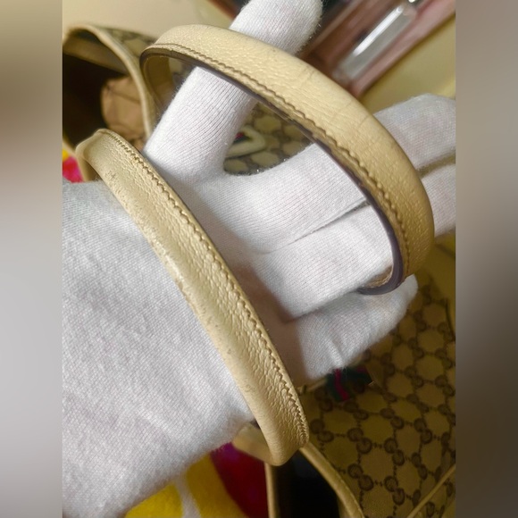 GUCCI Ribbon GG Pattern Tote - Picture 9 of 17